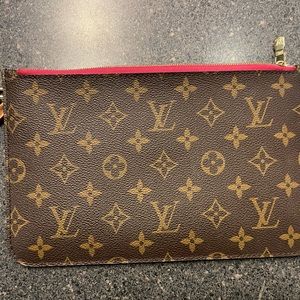 Louis Vuitton Wristlet